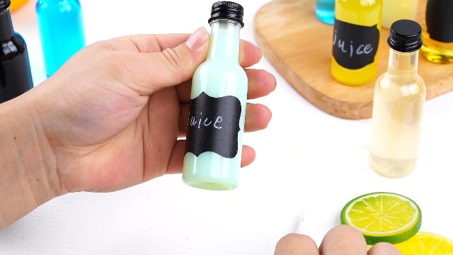 Amazon.com | YZXODN 120 Pack 2 oz Mini Liquor Bottles, Plastic